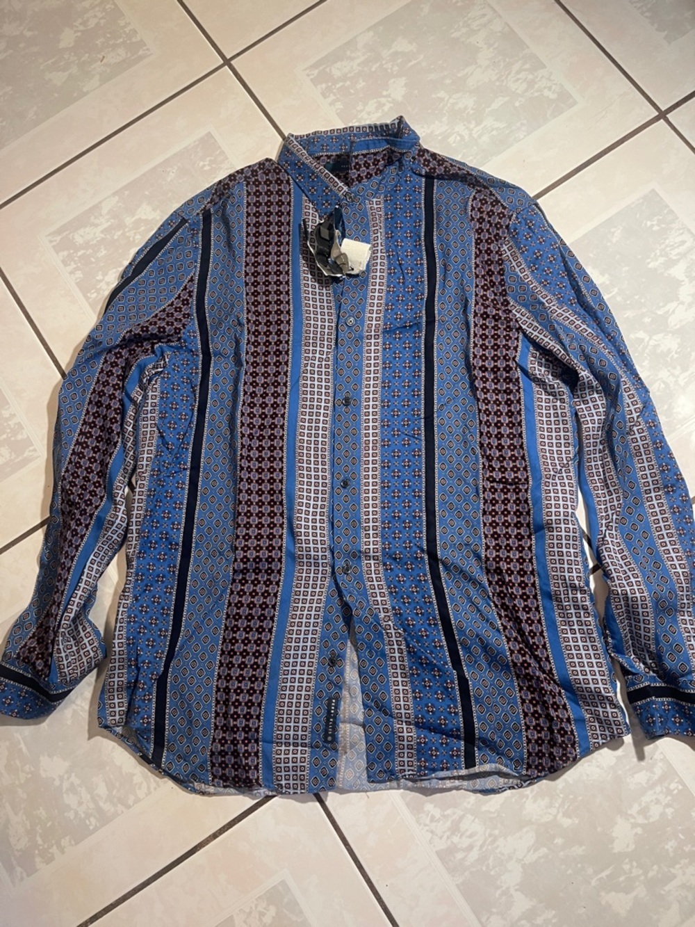 Perry Ellis Blue and Black Vertical-Stripe Pattern Button-Down Shirt